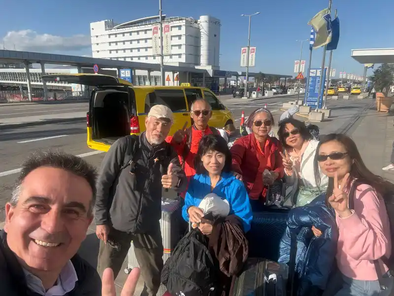 Athens piraeus port transfer large group